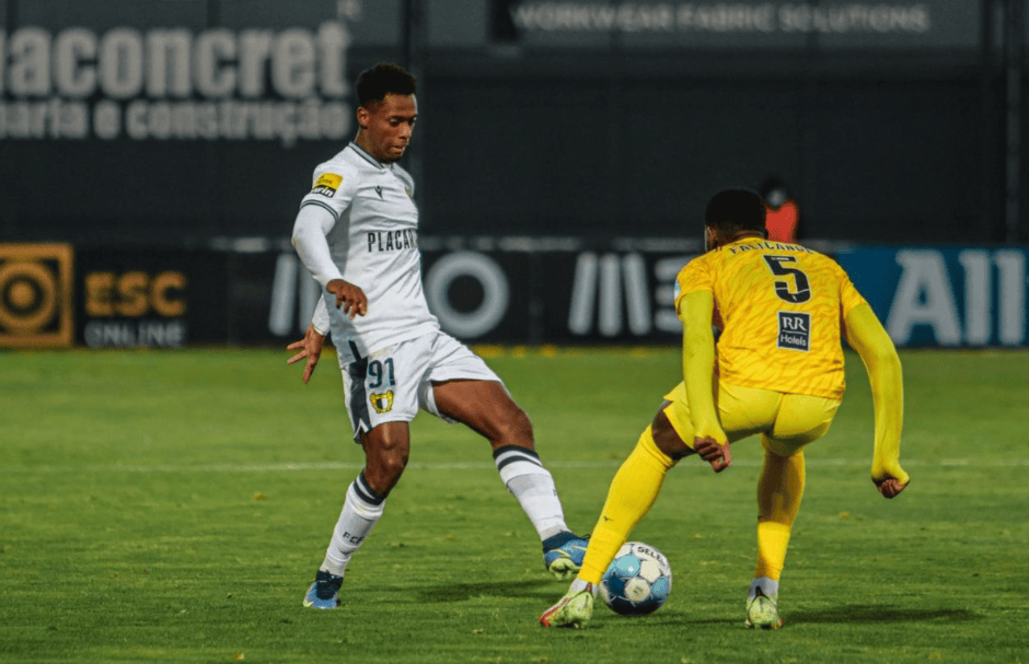 LOL官网登录入口-葡超加时末段走向成谜，洛杉矶湖人防线松动，管理层满意，更衣室氛围转暖的简单介绍