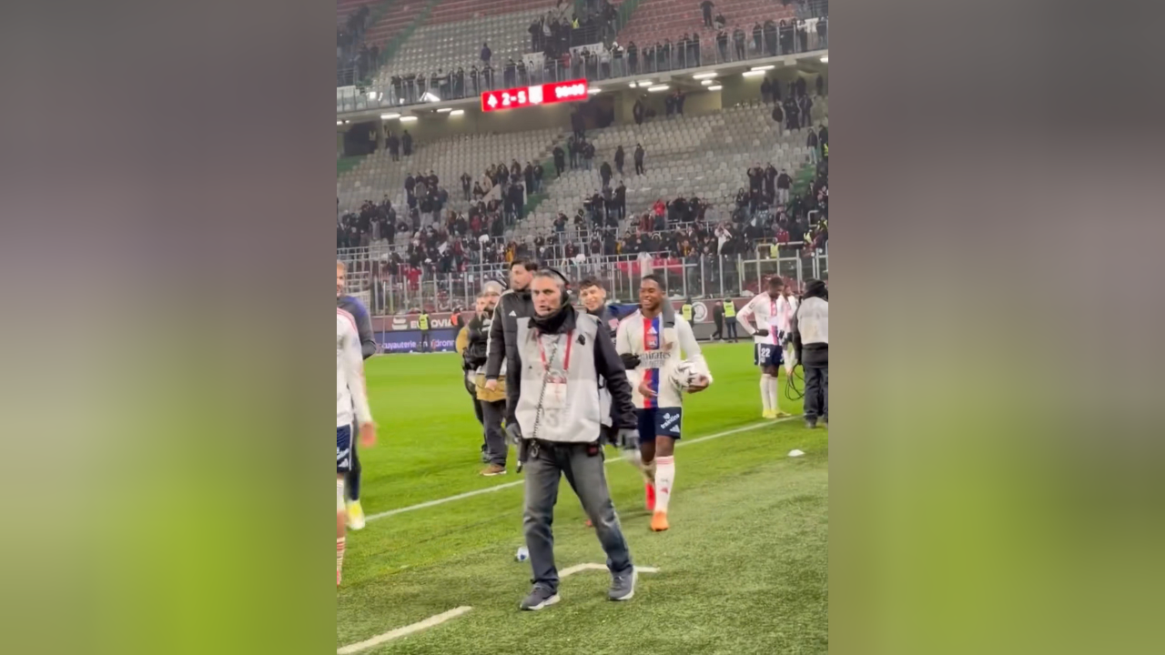 LOL官网登录入口-包含赛前法甲焦点战；里昂刷新队史纪录；气氛紧张；团队化学反应显著的词条