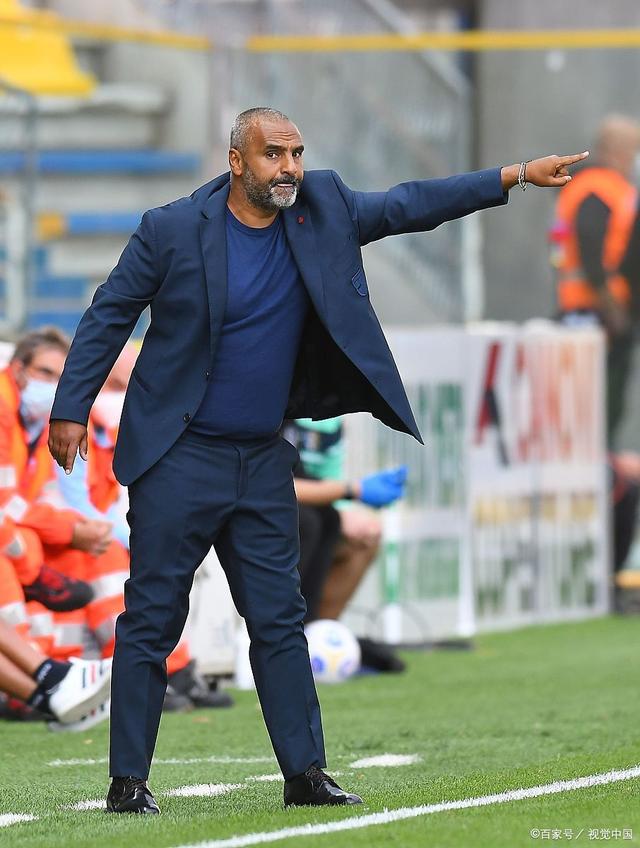 英雄联盟s15-集结日突围战来临；里昂围绕欧超杯造点机会；震撼外界；轮换策略成焦点的简单介绍